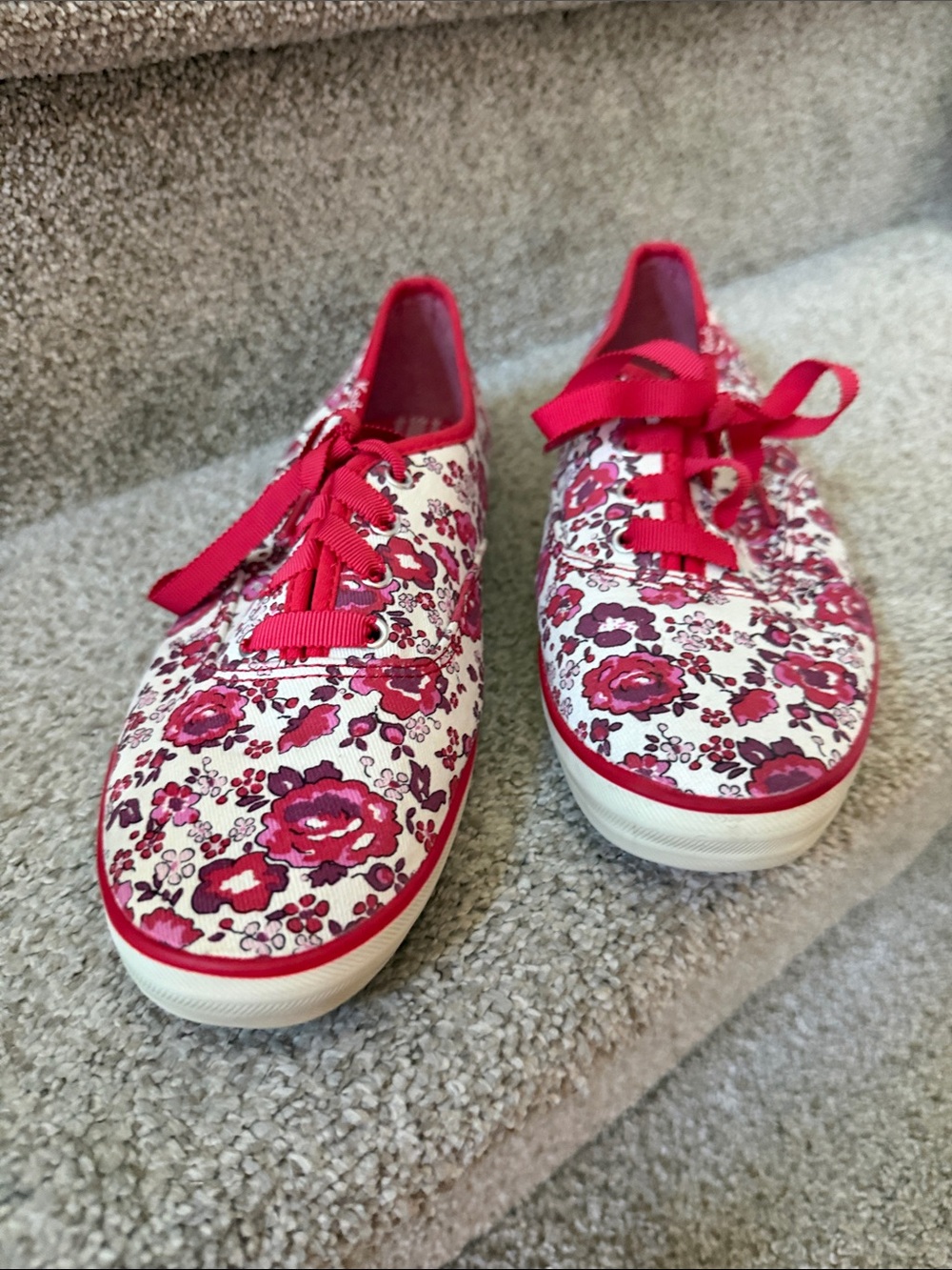 Keds Floral Canvas Lace-Up Sneakers - Pink/White